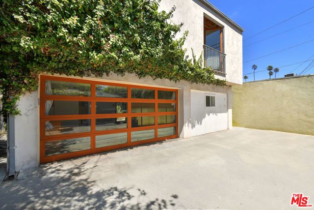 656 Angelus Place, Los Angeles, CA 90291