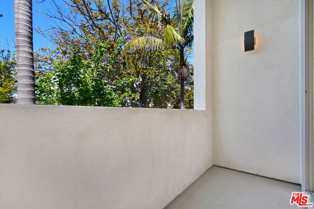 656 Angelus Place, Los Angeles, CA 90291