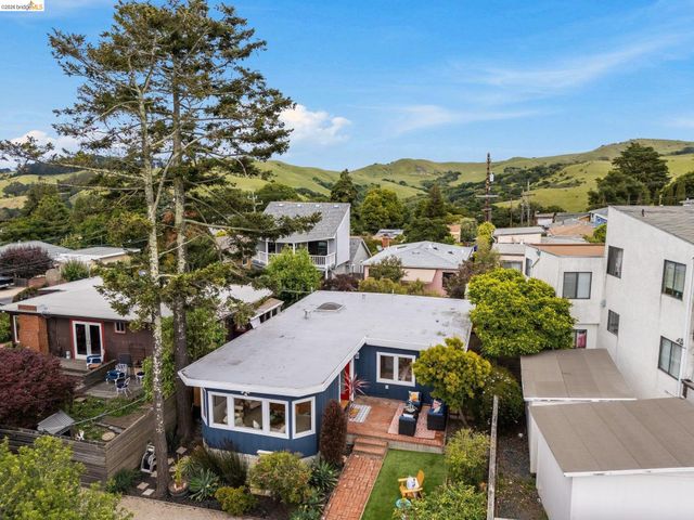 1635 Aqua Vista Rd, Richmond, CA 94805