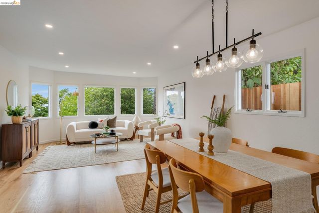 1635 Aqua Vista Rd, Richmond, CA 94805