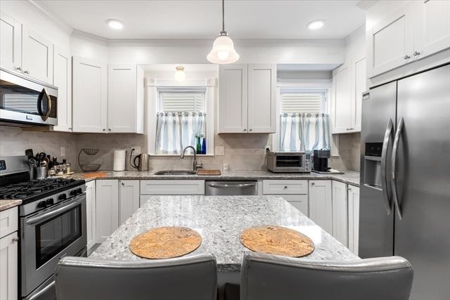 77 Fremont Street 1, Somerville, MA 02145