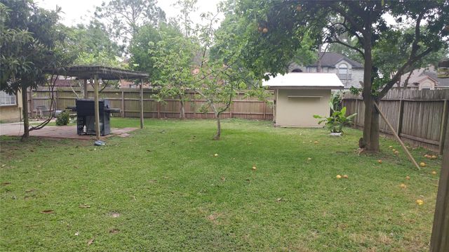 2005 Seneca Court, League City, TX 77573