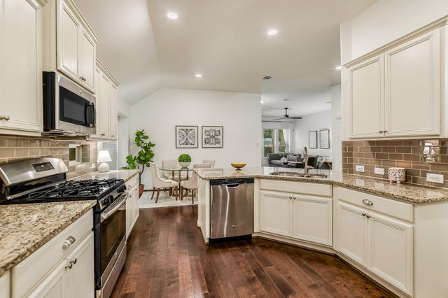 4063 Flowstone LN, Round Rock, TX 78681