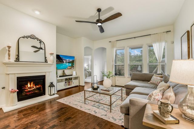 4063 Flowstone LN, Round Rock, TX 78681