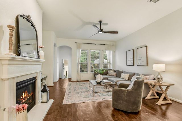 4063 Flowstone LN, Round Rock, TX 78681
