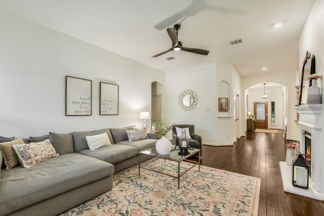 4063 Flowstone LN, Round Rock, TX 78681