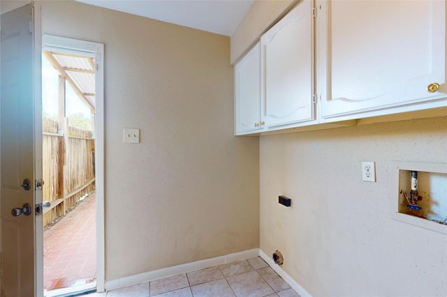 7840 Bateman Lane, Houston, TX 77088