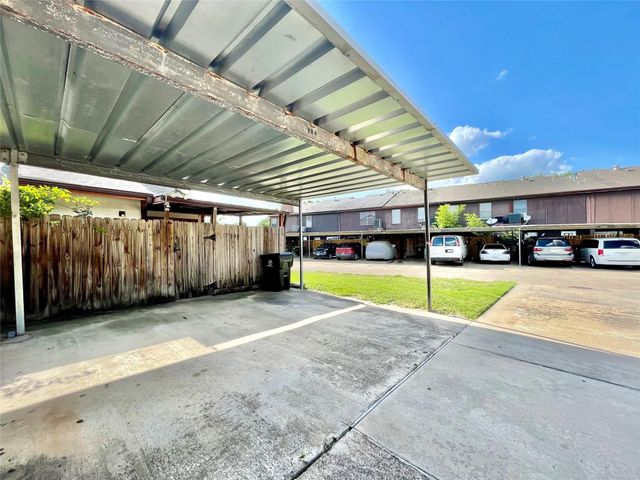 7840 Bateman Lane, Houston, TX 77088