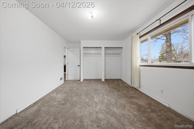 2455 Ivanhoe Drive, West Bloomfield Charter Township, MI 48324