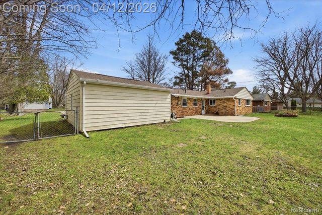 2455 Ivanhoe Drive, West Bloomfield Charter Township, MI 48324