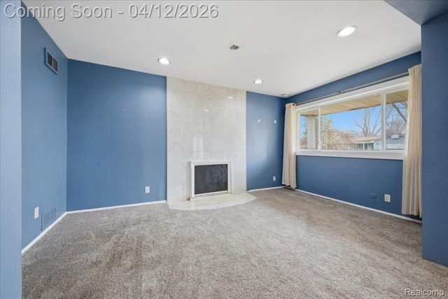 2455 Ivanhoe Drive, West Bloomfield Charter Township, MI 48324