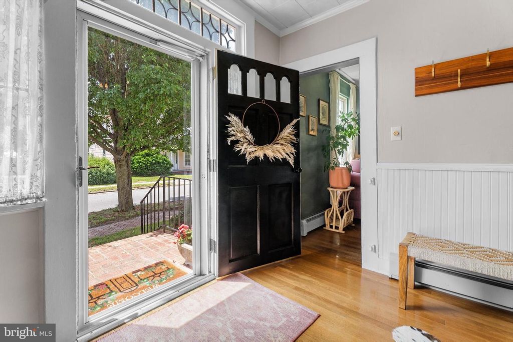 Image 40 of property listing at 208 S S WASHINGTON ST, Snow Hill, MD 21863