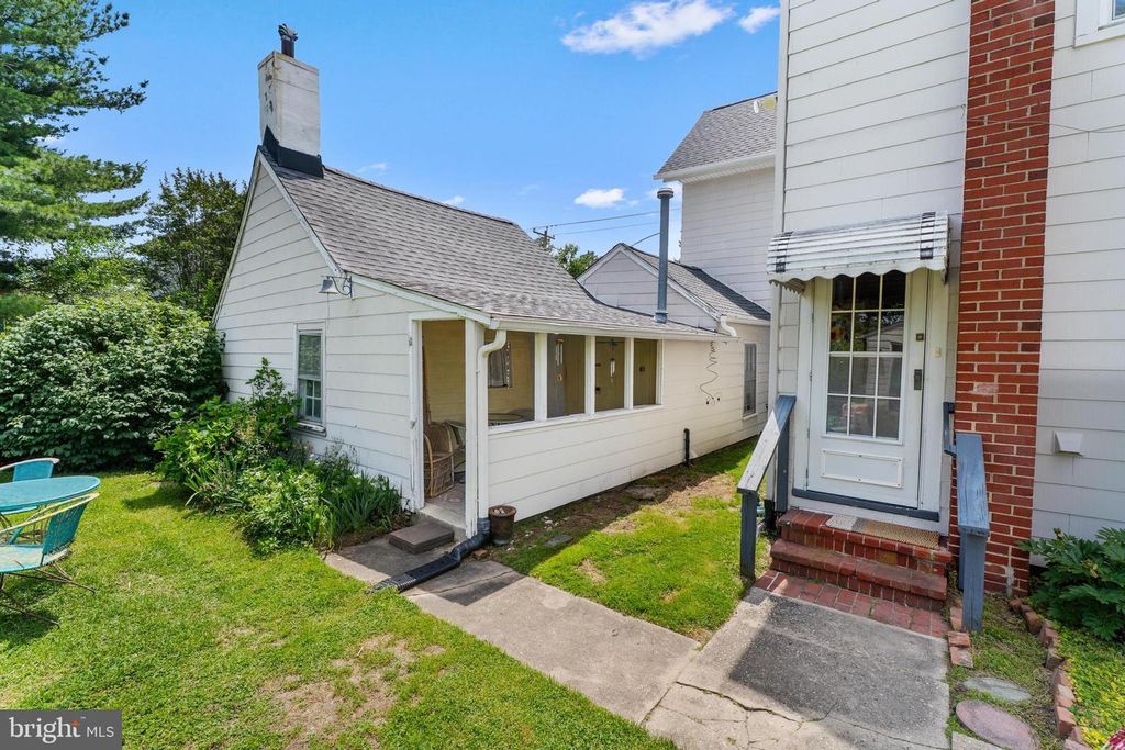 Image 44 of property listing at 208 S S WASHINGTON ST, Snow Hill, MD 21863