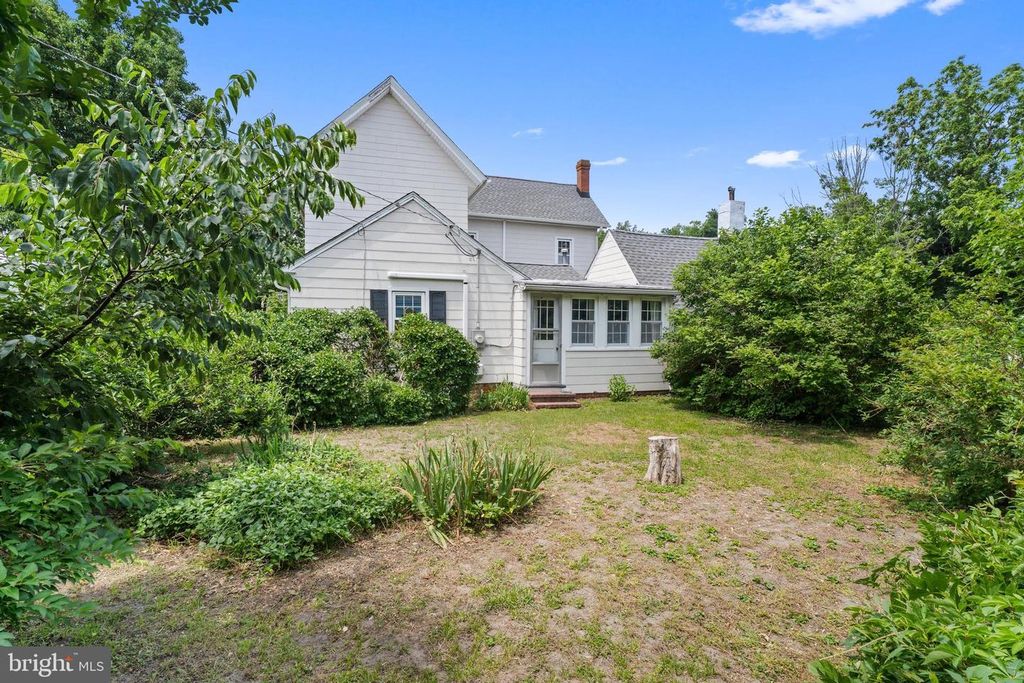 Image 50 of property listing at 208 S S WASHINGTON ST, Snow Hill, MD 21863