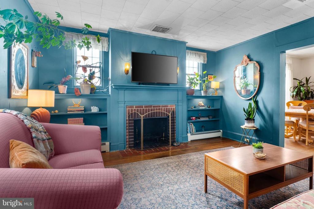 Image 9 of property listing at 208 S S WASHINGTON ST, Snow Hill, MD 21863