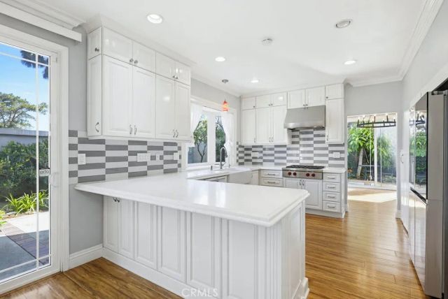 34 Laconia, Irvine, CA 92614