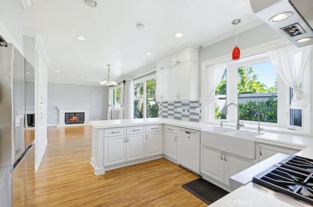 34 Laconia, Irvine, CA 92614