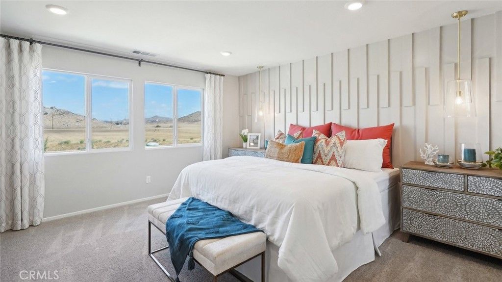 Image 6 of property listing at 31134 Rosebud Drive, Winchester, CA 92596
