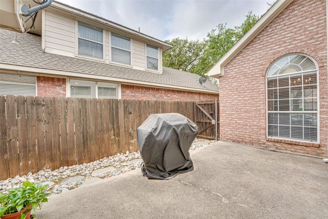 18728 Tall Oak Drive, Dallas, TX 75287