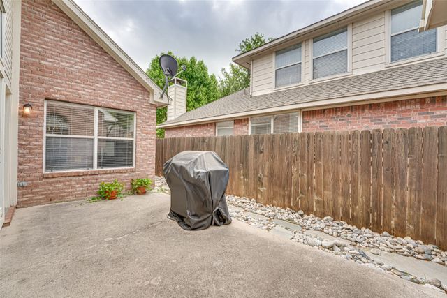 18728 Tall Oak Drive, Dallas, TX 75287