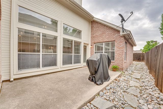 18728 Tall Oak Drive, Dallas, TX 75287