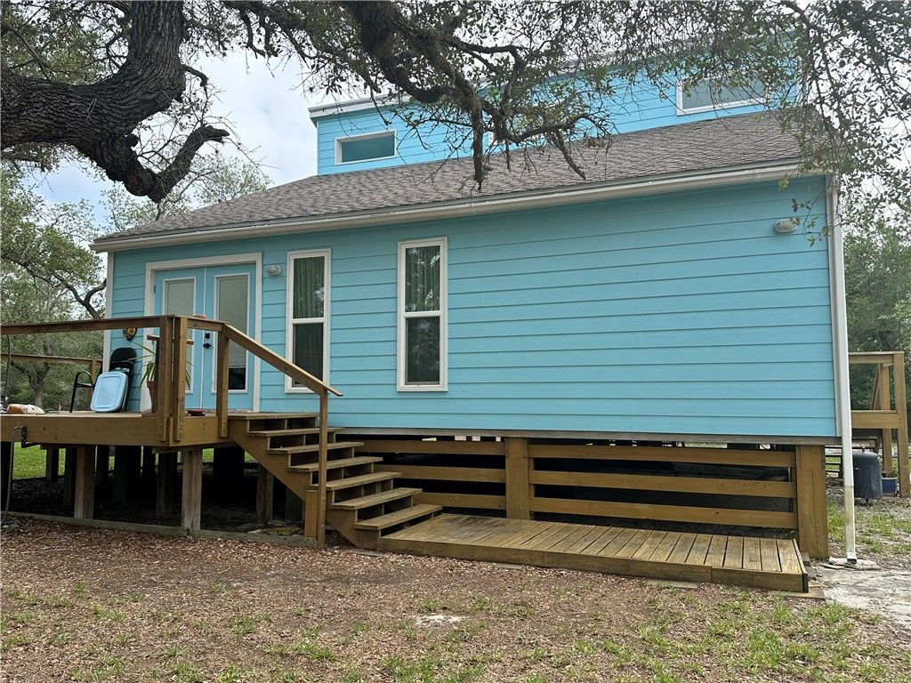 24 Twelfth St. (Lamar), Rockport, TX 78382 — photo 3