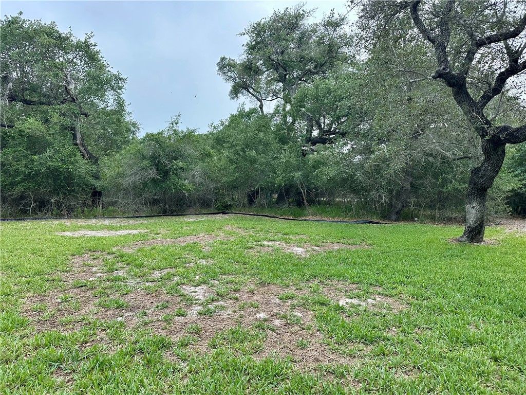 24 Twelfth St. (Lamar), Rockport, TX 78382 — photo 5