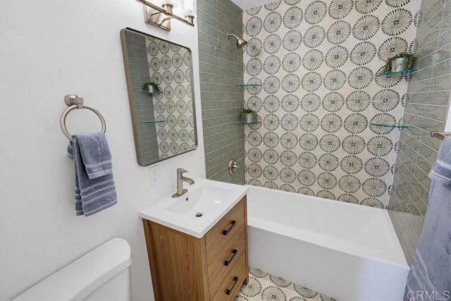 4266 Morrell, San Diego, CA 92109