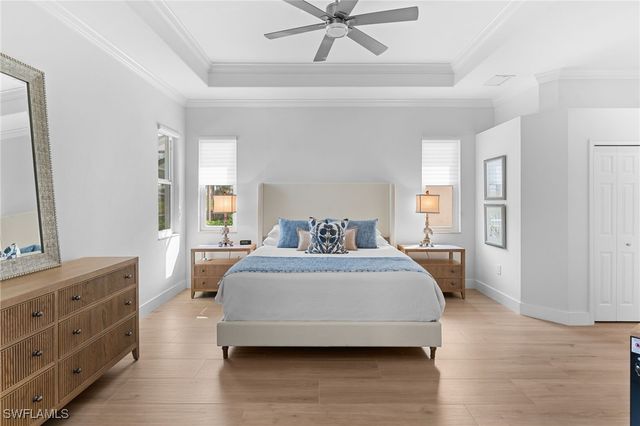 10240 Gator Bay CT, Naples, FL 34120