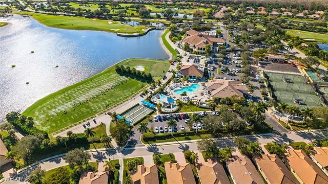 10240 Gator Bay CT, Naples, FL 34120