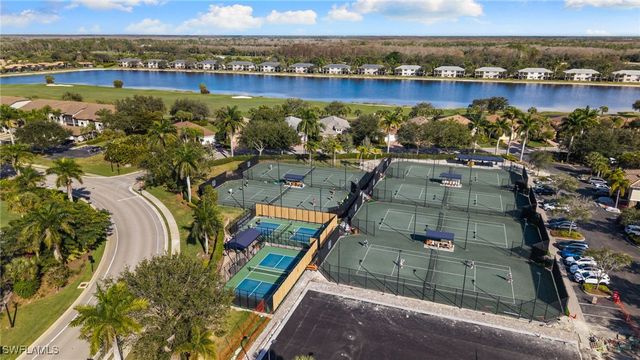 10240 Gator Bay CT, Naples, FL 34120