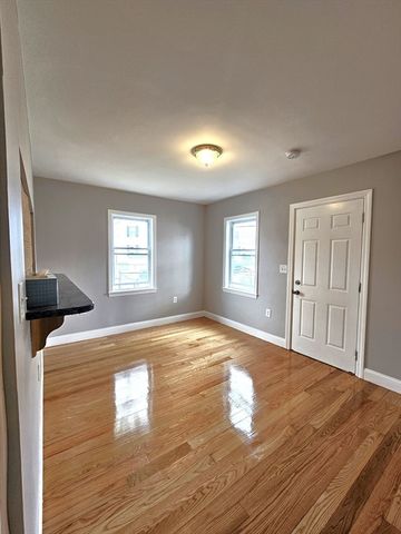 230 South St 1, Quincy, MA 02169