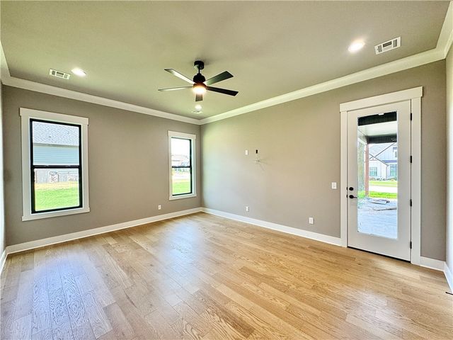 3600 Bearpaw Path, Bentonville, AR 72712