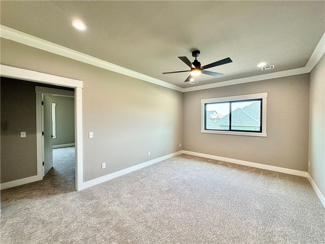 3600 Bearpaw Path, Bentonville, AR 72712
