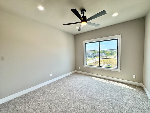 3600 Bearpaw Path, Bentonville, AR 72712