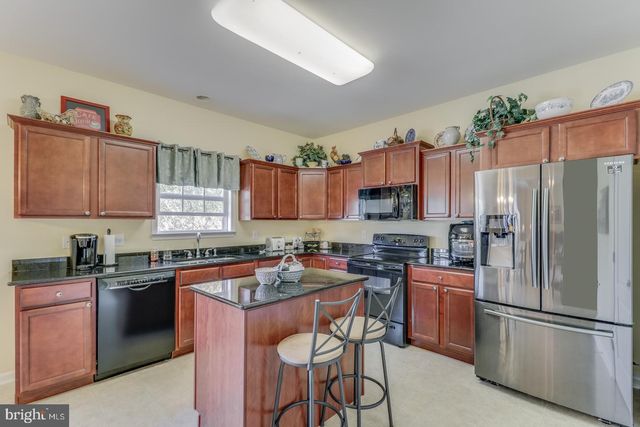 105 HOBBYHORSE CT, Dover, DE 19904