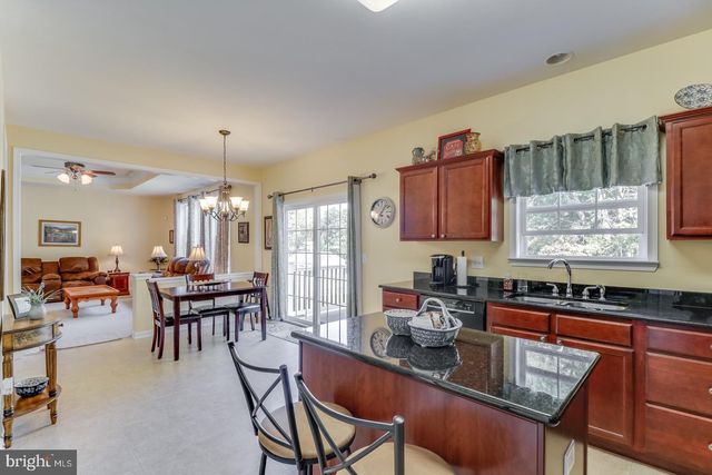 105 HOBBYHORSE CT, Dover, DE 19904