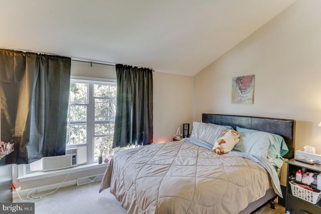 105 HOBBYHORSE CT, Dover, DE 19904