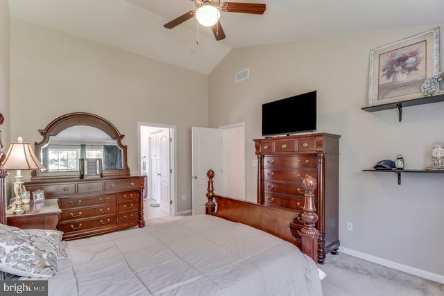 105 HOBBYHORSE CT, Dover, DE 19904