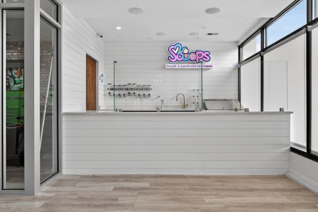 1851 E 87th Street, Chicago, IL 60617