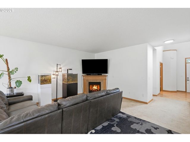 2164 N LEGACY Dr, Newberg, OR 97132
