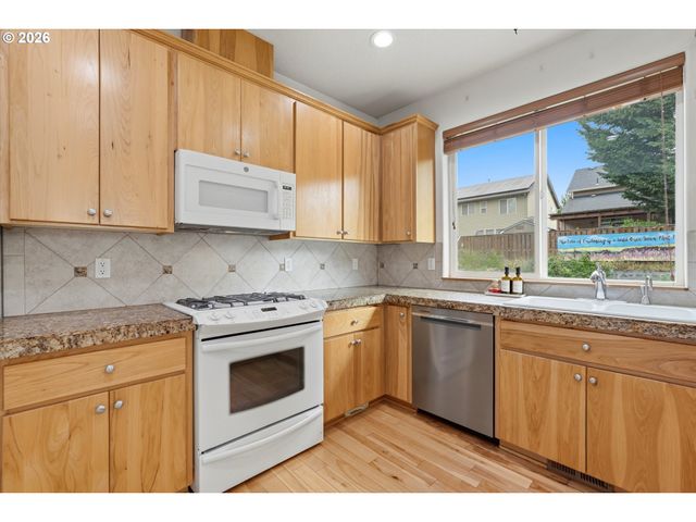 2164 N LEGACY Dr, Newberg, OR 97132
