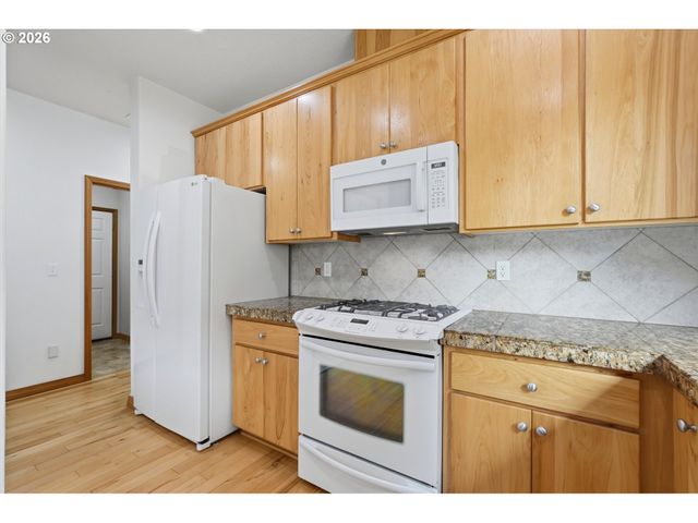 2164 N LEGACY Dr, Newberg, OR 97132