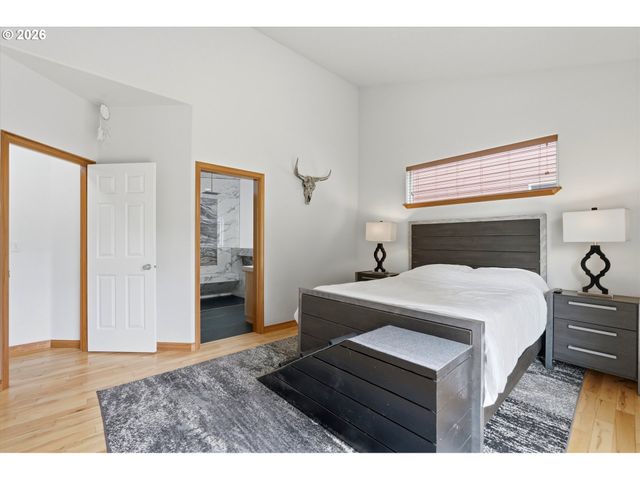 2164 N LEGACY Dr, Newberg, OR 97132