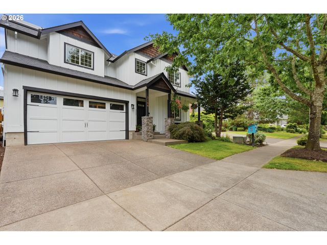 2164 N LEGACY Dr, Newberg, OR 97132
