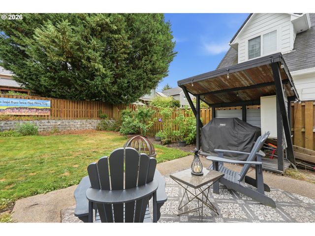 2164 N LEGACY Dr, Newberg, OR 97132