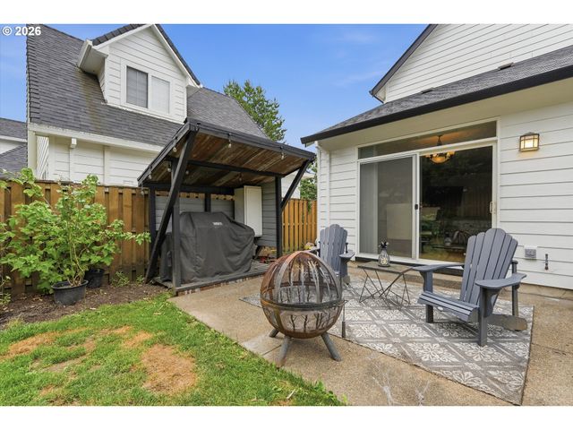 2164 N LEGACY Dr, Newberg, OR 97132