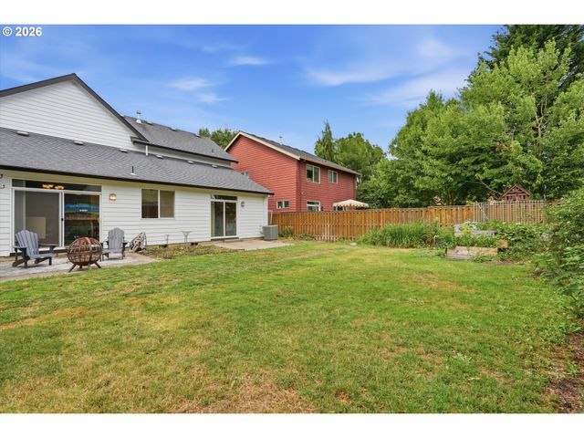 2164 N LEGACY Dr, Newberg, OR 97132