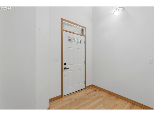 2164 N LEGACY Dr, Newberg, OR 97132