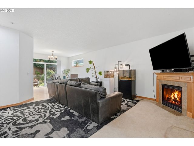 2164 N LEGACY Dr, Newberg, OR 97132